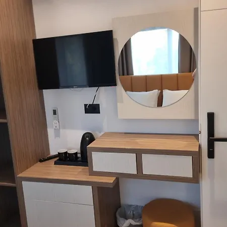 Zace アパート クサミル