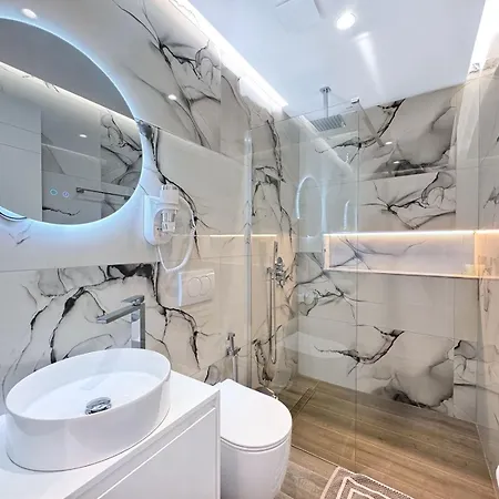 アパート Zace クサミル