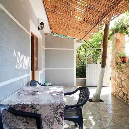 アパート Zace クサミル