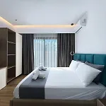 Zace 卡萨米尔
